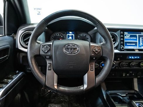 Certified 2023 Toyota Tacoma TRD Off-Road image 27