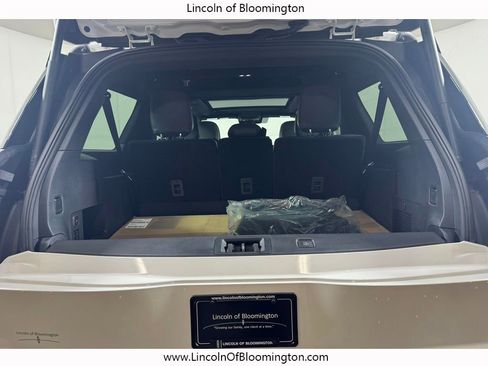 New 2026 Lincoln Navigator L Reserve AWD/4WD image 30