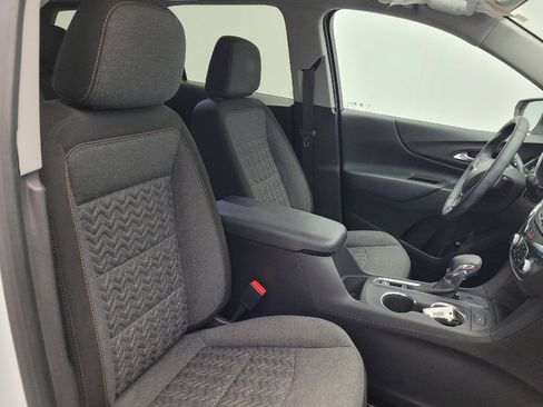 Used 2023 Chevrolet Equinox LT image 21