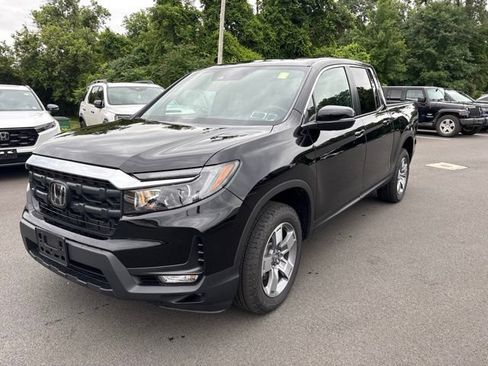 Certified 2025 Honda Ridgeline RTL image 2