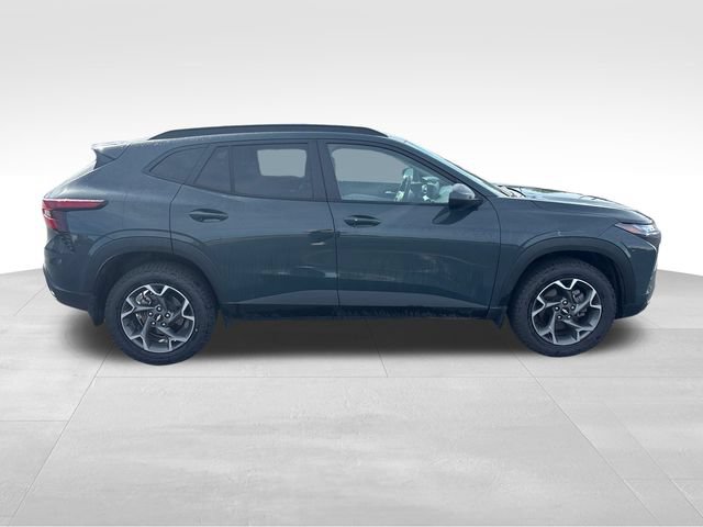 Used 2025 Chevrolet Trax LT w/ Driver Confidence Package FWD image 7