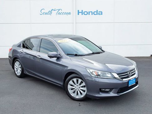 Used 2015 Honda Accord EX image 2