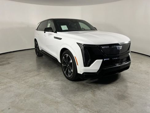 Certified 2025 Cadillac Escalade IQ Sport 2 AWD/4WD image 2