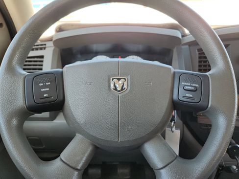 Used 2009 Dodge Ram 2500 Truck SXT RWD image 19