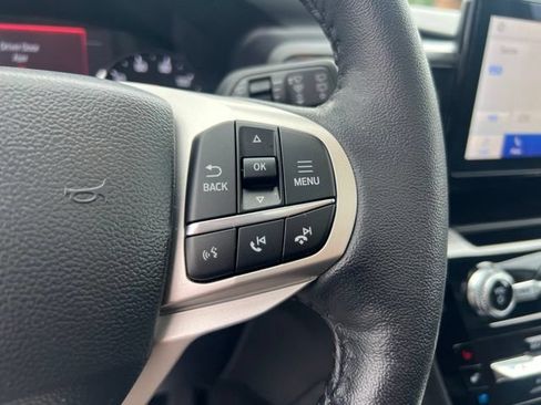 Certified 2024 Ford Explorer Limited w/ Equipment Group 301A AWD/4WD image 11