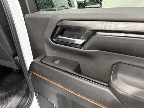 Used 2024 GMC Sierra 3500 AT4 w/ Technology Package image 27