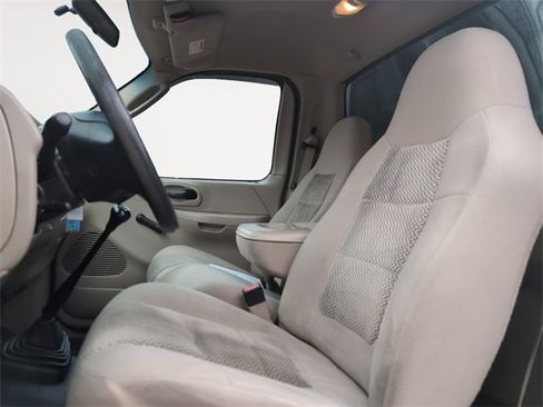 Used 2003 Ford F150 XL image 9