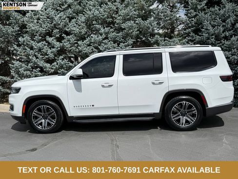 Used 2022 Jeep Wagoneer Series III w/ Rear Seat Video Group 1 AWD/4WD image 4