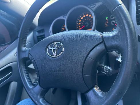 Used 2005 Toyota 4Runner Limited image 27