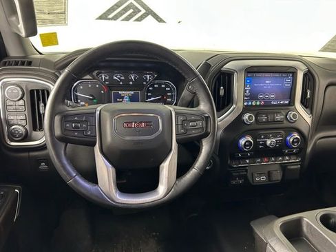 Used 2023 GMC Sierra 3500 SLT w/ Gooseneck/5TH Wheel Package image 18