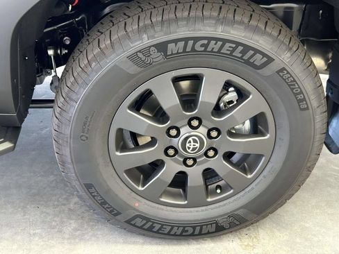 Used 2027 Toyota Land Cruiser w/ Premium Package AWD/4WD image 9