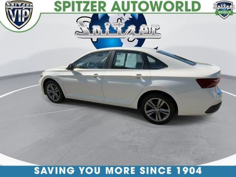 Used 2023 Volkswagen Jetta SE FWD image 7