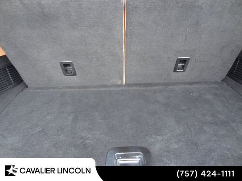 Used 2024 Lincoln Aviator Black Label w/ Dynamic Handling Package image 11