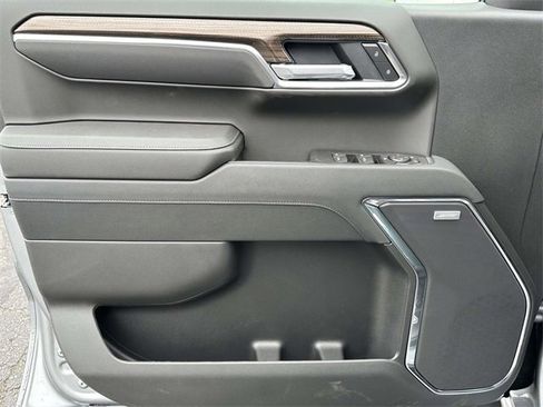 New 2026 Chevrolet Silverado 1500 LT Trail Boss w/ Convenience Package II image 14