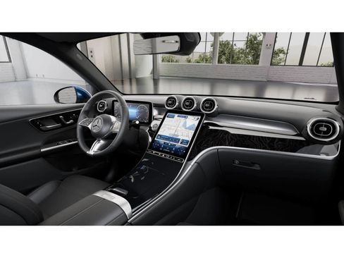 Used 2026 Mercedes-Benz GLC 300 GLC 300 image 6