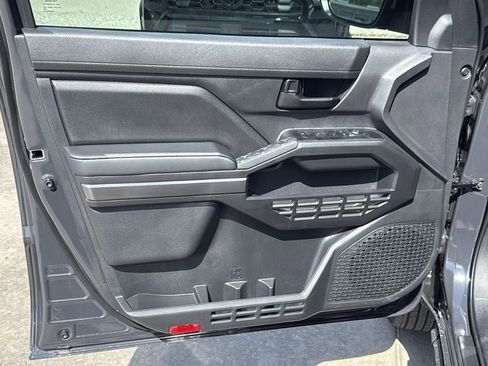 New 2026 Toyota Tacoma SR5 AWD/4WD image 12