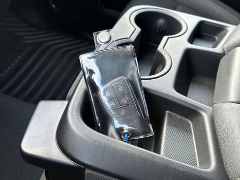 Used 2024 Chevrolet Silverado 1500 LT image 35