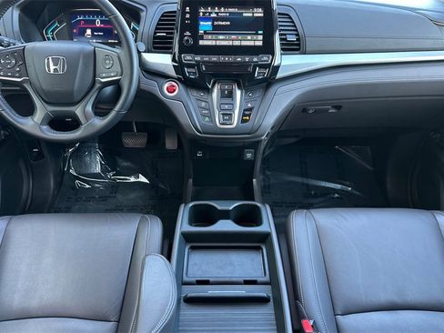 Certified 2023 Honda Odyssey EX-L image 4