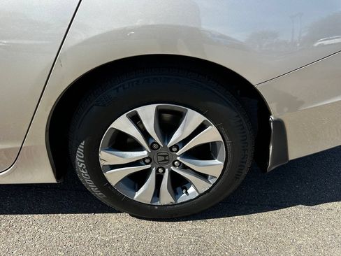 Used 2014 Honda Accord LX image 10