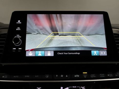 Used 2025 Honda Odyssey Sport-L image 30