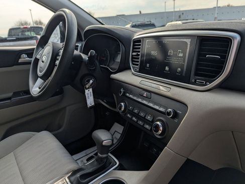Used 2021 Kia Sportage LX AWD/4WD image 22