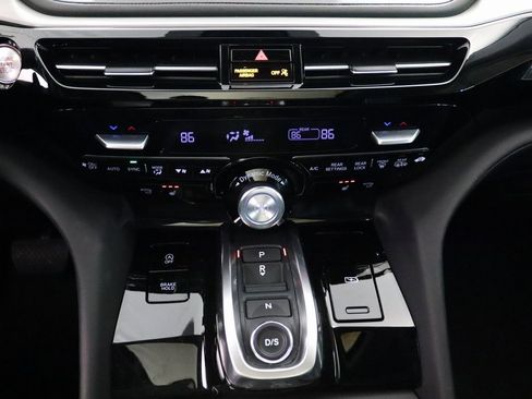 Used 2023 Acura MDX Technology image 25