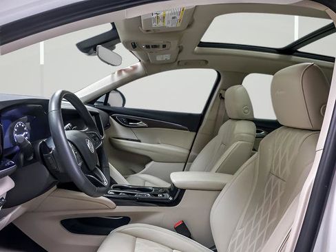 Used 2023 Buick Envision Avenir AWD/4WD image 9