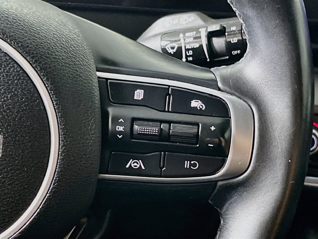 Used 2023 Kia Sportage EX FWD image 19