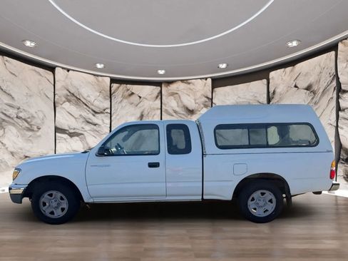 Used 2001 Toyota Tacoma 2WD Xtracab image 5