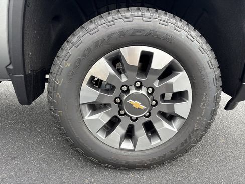 New 2026 Chevrolet Silverado 2500 Custom w/ Custom Value Package image 14