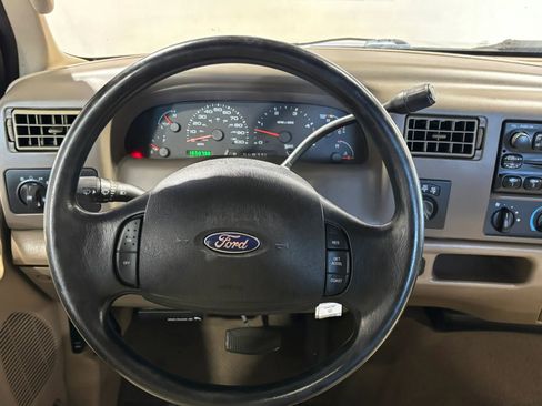 Used 2004 Ford F250 XLT AWD/4WD image 11