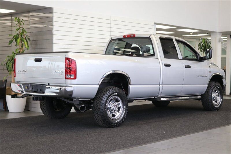 Used 2004 Dodge Ram 2500 Truck SLT w/ Trailer Tow Group AWD/4WD image 7