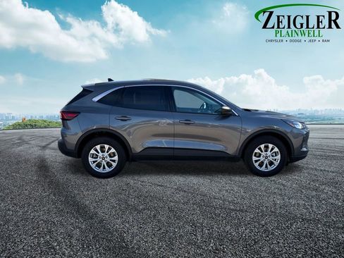 Used 2023 Ford Escape Active image 26