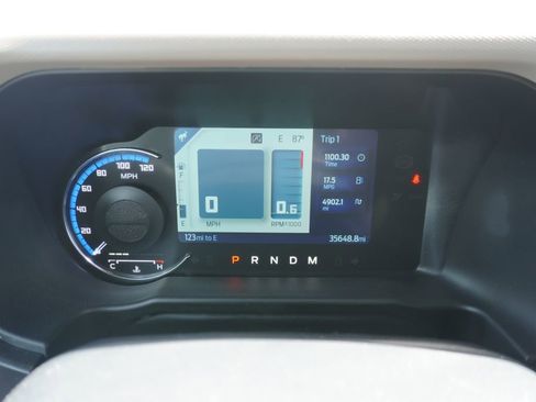 Used 2022 Ford Bronco Wildtrak image 11