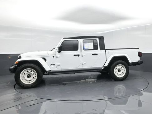 Used 2021 Jeep Gladiator Sport AWD/4WD image 5