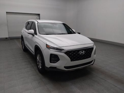 Used 2020 Hyundai Santa Fe SE FWD image 13