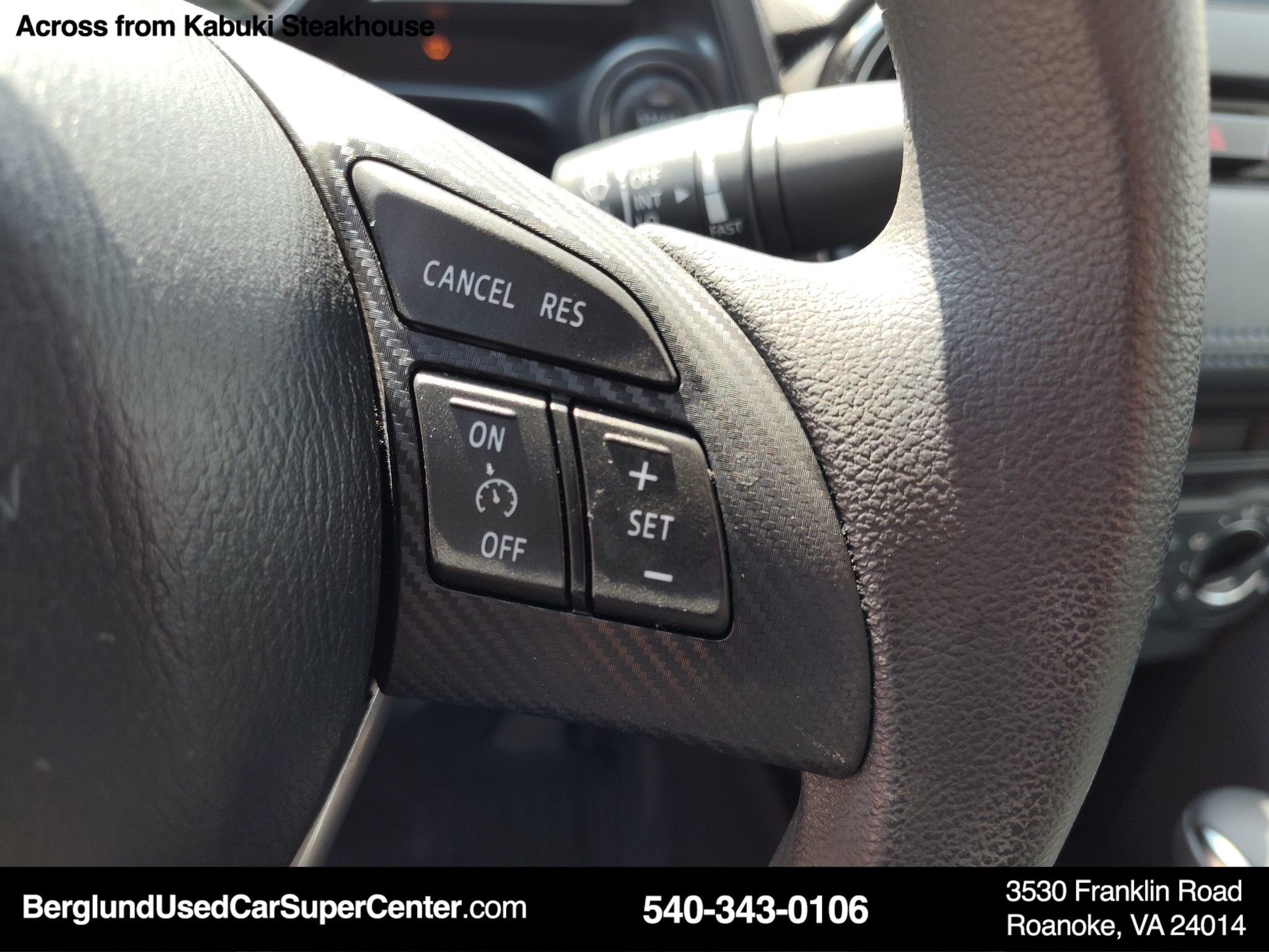 Used 2017 Toyota Yaris iA FWD image 24