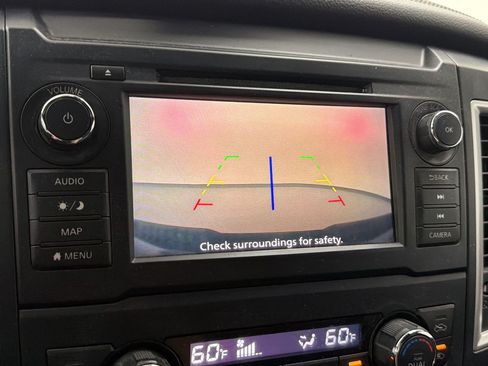 Used 2019 Nissan Titan SL w/ Midnight Edition AWD/4WD image 21