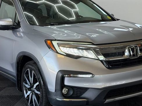 Used 2019 Honda Pilot Elite image 2