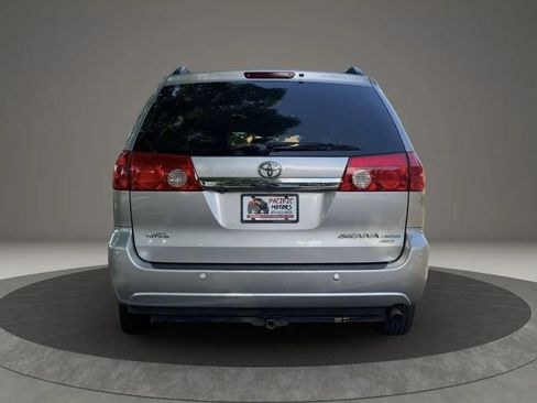 Used 2008 Toyota Sienna XLE AWD/4WD image 8