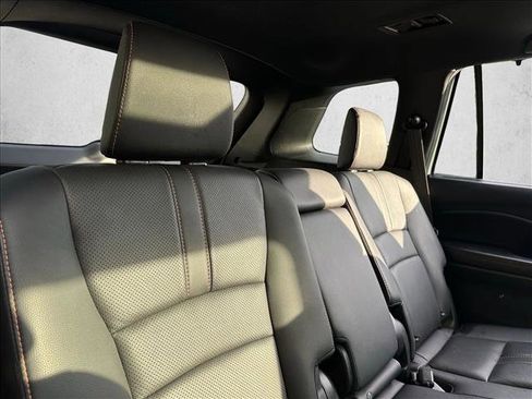 Used 2023 Honda Passport TrailSport image 25