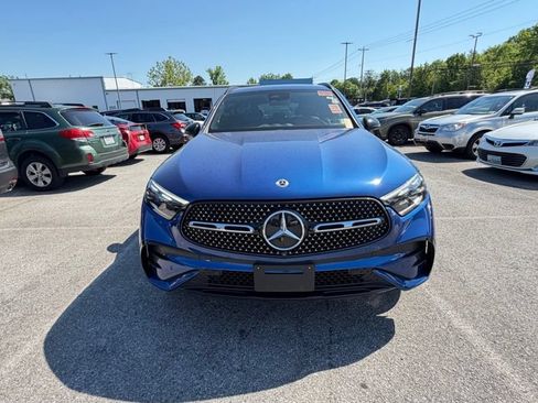 Used 2023 Mercedes-Benz GLC 300 4MATIC w/ Pinnacle Trim Package image 4