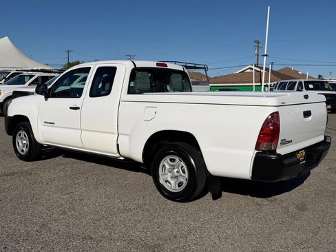 Used 2013 Toyota Tacoma 2WD Access Cab image 9