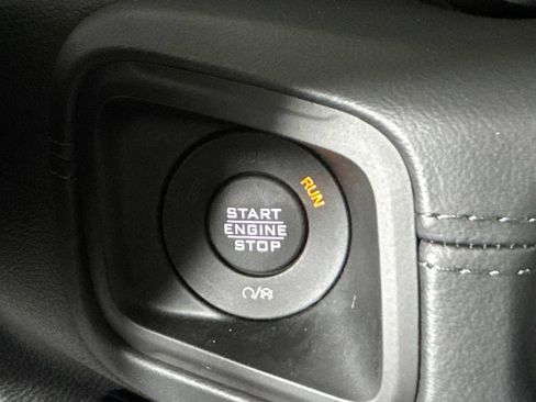 Certified 2025 Jeep Wrangler Unlimited Sahara AWD/4WD image 21