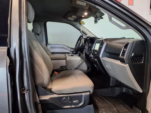 Used 2018 Ford F150 XLT w/ Equipment Group 302A Luxury AWD/4WD image 12