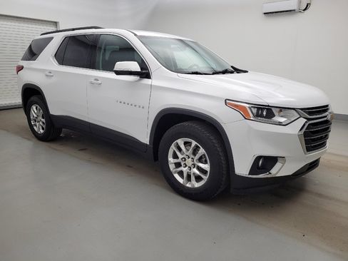 Used 2020 Chevrolet Traverse LT image 11
