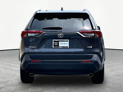 Used 2023 Toyota RAV4 XLE Premium FWD image 5