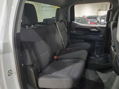 Used 2023 Chevrolet Silverado 1500 LT w/ Z71 Off-Road Package AWD/4WD image 19