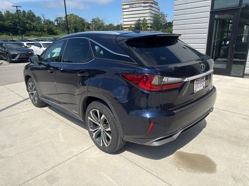 Used 2017 Lexus RX 450h AWD w/ Cold Weather Package image 11