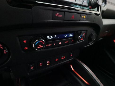 Used 2024 Nissan Frontier PRO-4X w/ Pro Convenience Package image 19